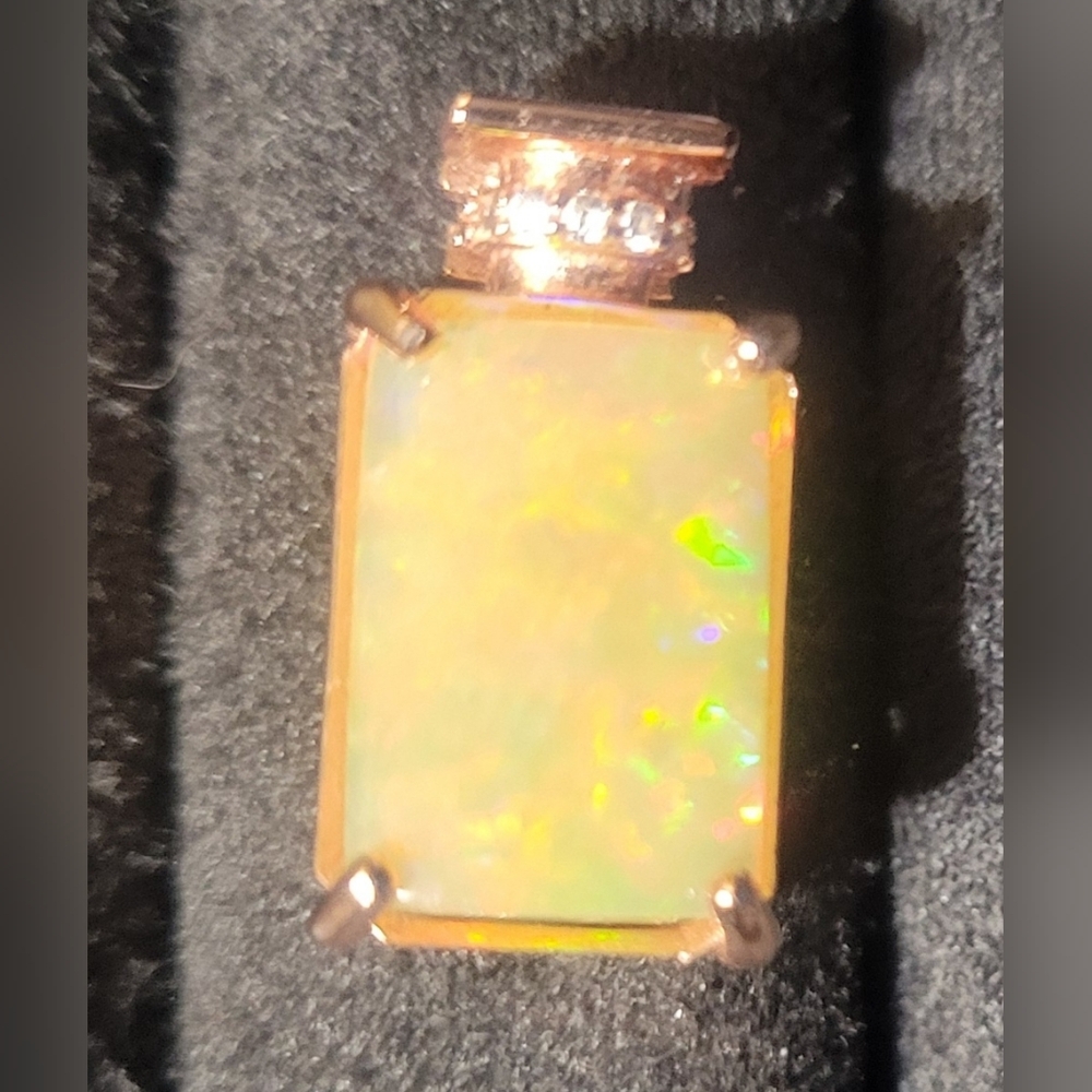 Rose Gold Opal Pendant - Picture 2 of 5